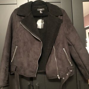 Forever 21 Jackets & Coats - Forever 21 black coat with full sherpa lining Forever 21 Jackets & Coats - Forever 21 black coat with full sherpa lining